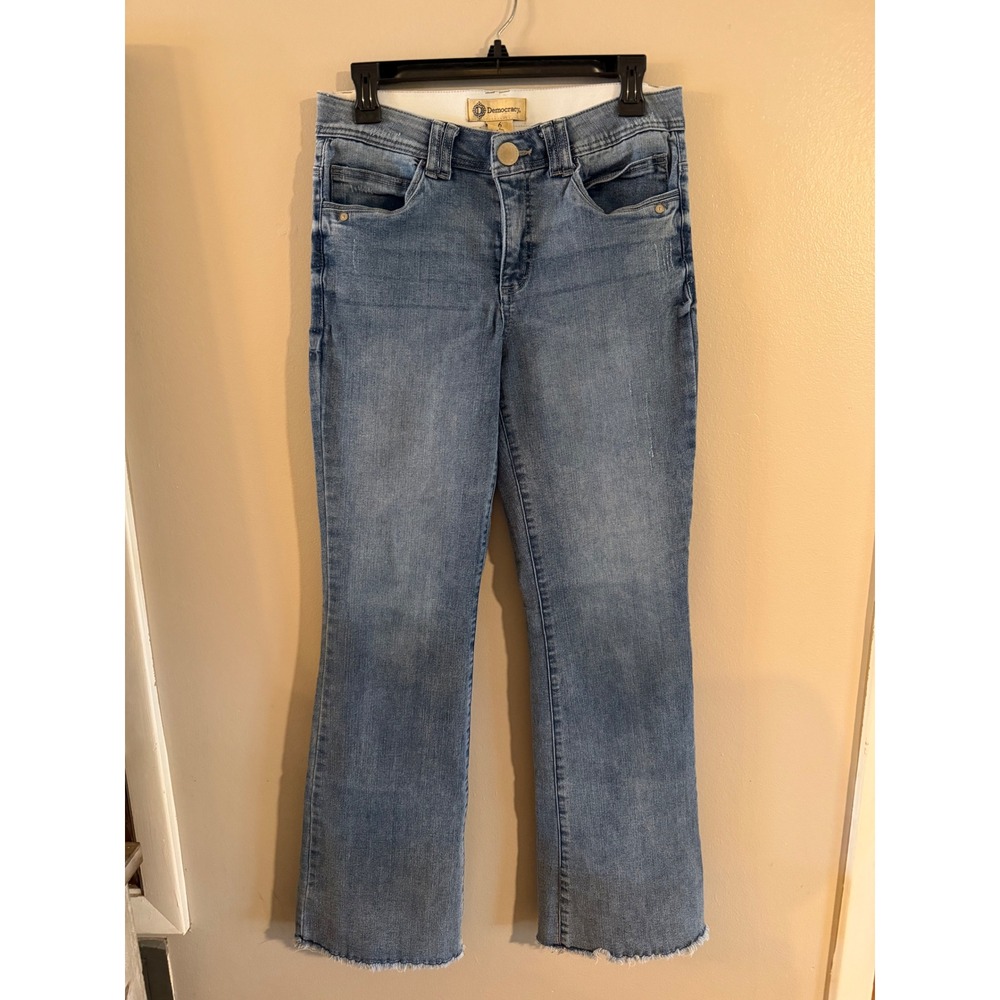 Democracy Ab Solution Medium Wash Raw Hem Bootcut Jeans Size 6 Distressed
